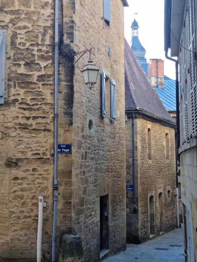 La Maison De Lily Au Coeur De La Cite Medievale ซาร์ลา-ลา-กาเนดา ภายนอก รูปภาพ